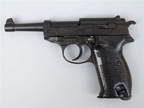 Walther P38 replica pistol in Walther box