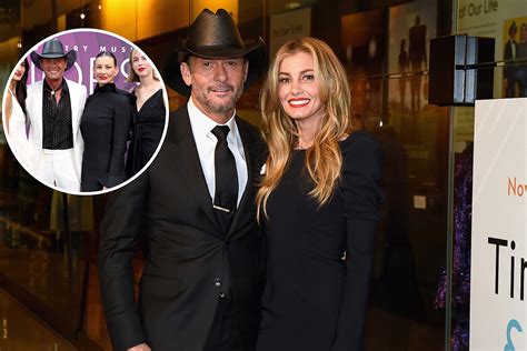 Tim McGraw, Faith Hill + Daughters Match Perfectly at ACM Honors | WKKY Country 104.7