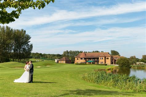 Wedding Venue in Wilmington, Birchwood Park Golf & Country Club | UKbride