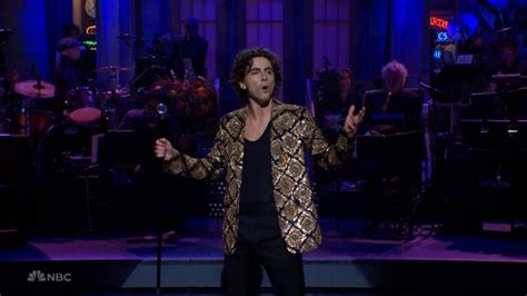 Timothée Chalamet raps about his ‘baby face’ in ‘SNL’ monologue with help from Kenan Thompson | CNN