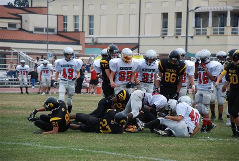 Homecoming_82 | The Vicenza High School Football team plays … | Flickr