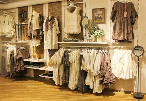 Dorothea | Clothing store displays, Boutique display, Boutique clothing displays