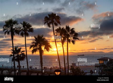 Los Angeles beach at sunset Stock Photo - Alamy