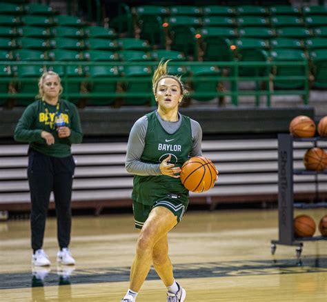 Baylor women’s basketball carries high expectations into first fall practice - The Baylor Lariat