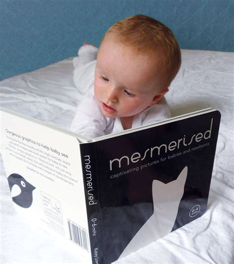 Black & White Board Book | Board books for babies, Black and white books, Newborn baby books