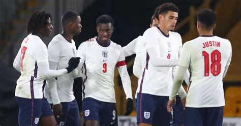 Eddie Nketiah sets new record as England Under-21s qualify for Euro 2021