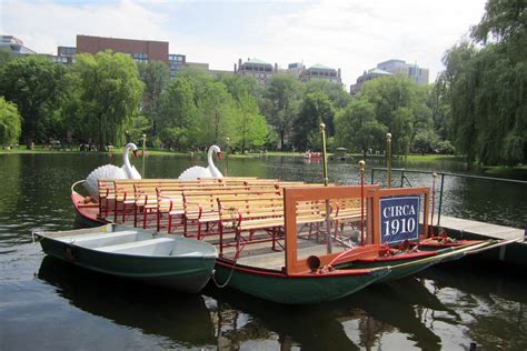 Boston - Public Garden: Swan Boat | The Swan Boats that glid… | Flickr