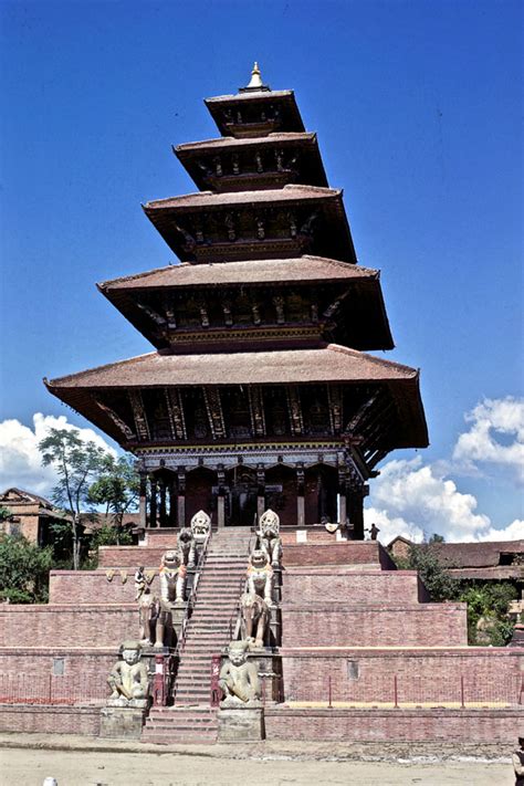 Bhaktapur, Bhaktapur Description: Nyatapola Temple with its five-tier roof (1968) | Bhaktapur