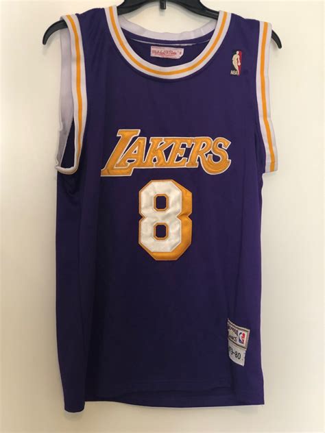 Kobe Bryant Signed Los Angeles Lakers Jersey - CharityStars