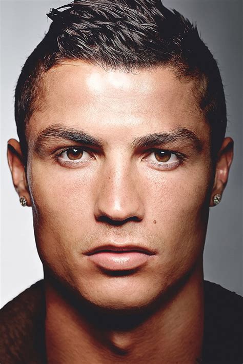 Cristiano Ronaldo Face Close Up Poster – My Hot Posters