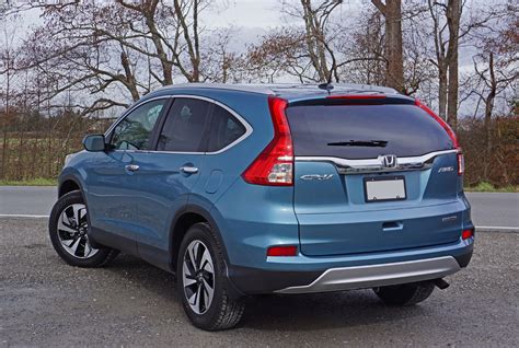 2016 Honda CR-V AWD Touring Road Test Review | The Car Magazine