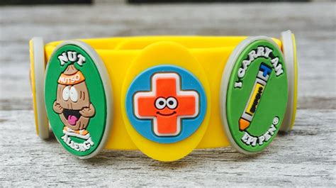 Multi allergy bracelet | Allergy Alert Charms for Kids | Allermates