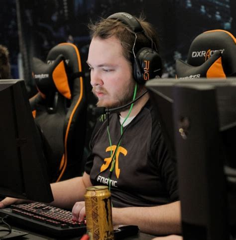 flusha (Robin Rönnquist) CS:GO