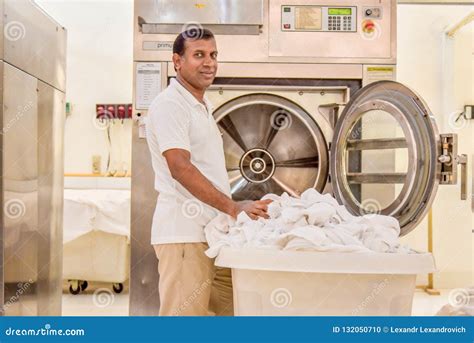 Staff in Uniform Cleaning Bed Sheets Editorial Image - Image of clean, duty: 132050710