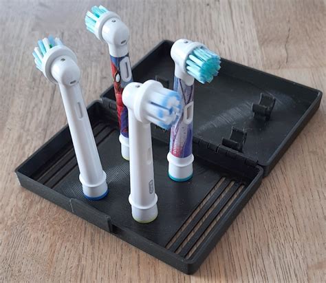 Oral-B Electric 2/4/6 Toothbrush Head Travel Case and Stand (PIP) by DrJones | Download free STL ...