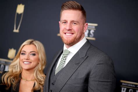 Look: J.J. Watt, Wife Kealia Announced Big News Monday - The Spun