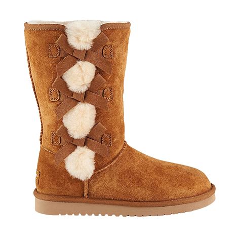 KOOLABURRA by UGG Women's Victoria Winter Boot | DSW Canada