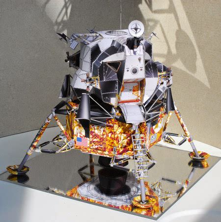 Apollo 13 Lunar Module Aquarius Papercraft ~ Paperkraft.net - Free Papercraft, Paper Model ...