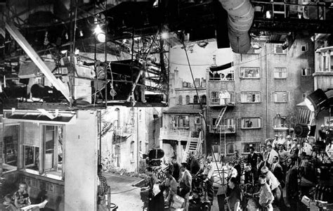 20 Interesting Behind the Scenes Photos From the Making of Alfred Hitchcock’s "Rear Window ...