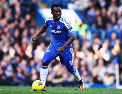 Michael Essien completes move from Chelsea to AC Milan