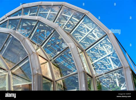 Modern roof construction of a greenhouse Stock Photo - Alamy