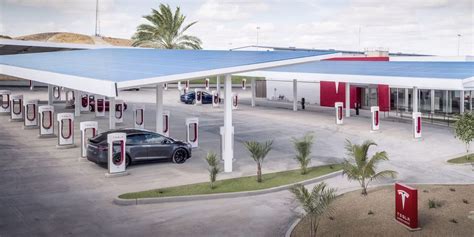 Tesla Supercharger network to become $10 to $20 billion a year business, says Wedbush | Electrek