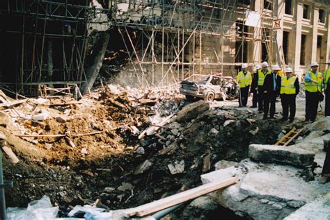 Wormwood Street in London after the IRA had detonated a truck bomb, 1993 - Rare Historical Photos