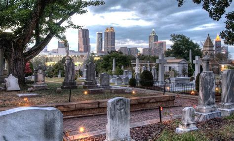 Historic Oakland Cemetery Tours - Historic Oakland Cemetery | Groupon