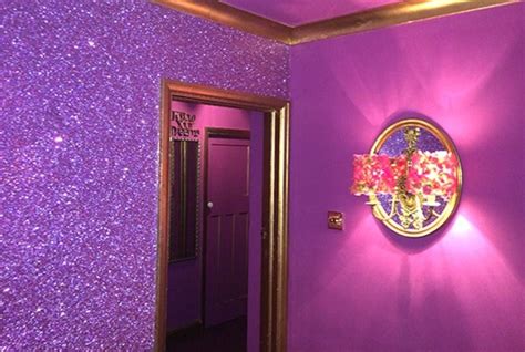 Lilac glitter wall / the pink house on air bnb | Glitter paint for walls, Glitter bedroom ...