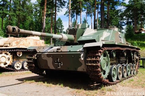 StuG III Ausf G at Parola Tank Museum | Finndamage.com