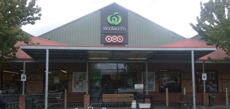 Woolworths customer frustrated by mysterious sign on deli