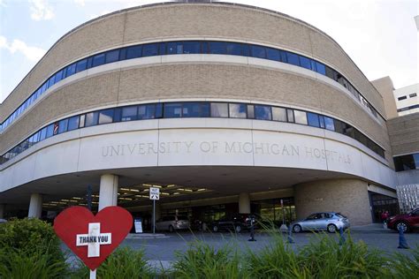 UMich researchers identify actions to address nurse shortages