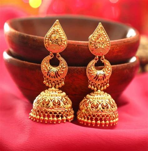 55 Beautiful Gold jhumka earring designs || Tips on Jhumka shopping ...