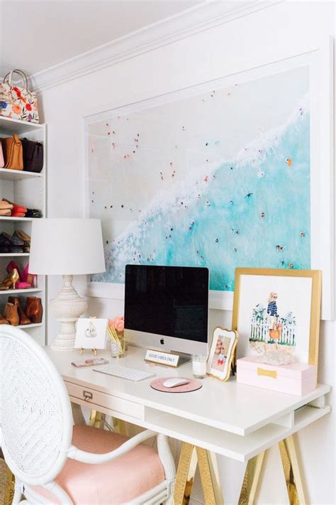 43 Beach-Inspired Home Office Designs - DigsDigs