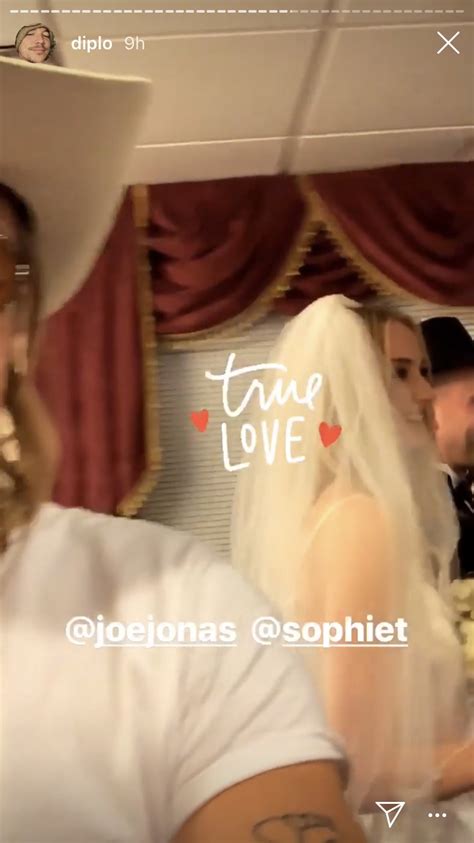 Joe Jonas and Sophie Turner’s Wedding Photos & Video | Heavy.com