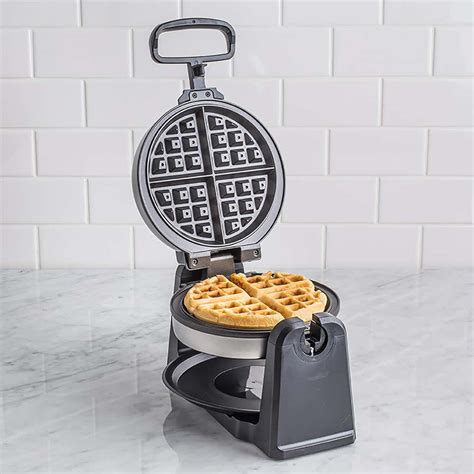 Chefman Rotating Waffle Maker (Black/Stainless Steel) | Kitchen Stuff Plus