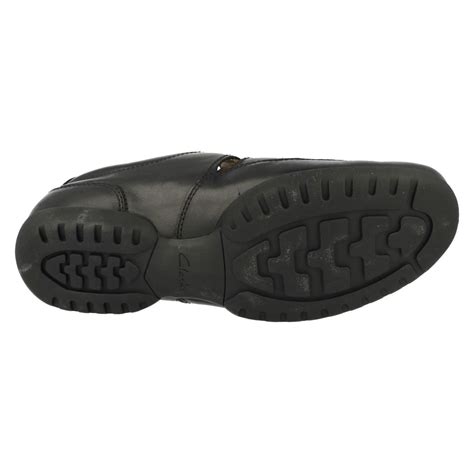 Mens Clarks Wide Fitting Leather Riptape Fastening Sandals - Recline Open