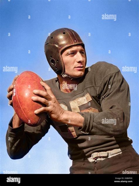 1940s sports hi-res stock photography and images - Alamy