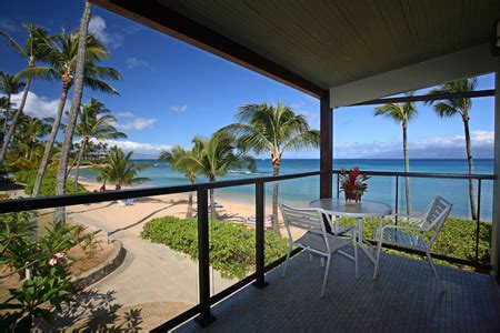 Photos and Video of the Mauian Hotel on Napili Beach