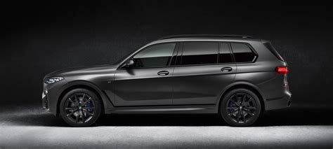 The BMW X7 Dark Shadow Edition