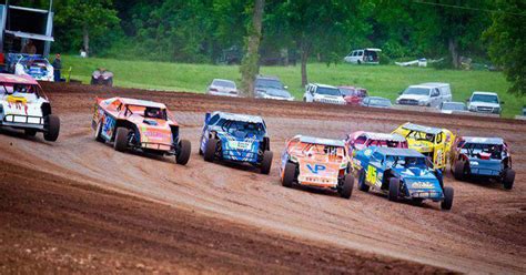 Springfield Raceway - Racing continues June 6 at Springfield