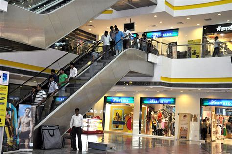 Shopping Mall in Lucknow | Best Shopping Malls in Lucknow