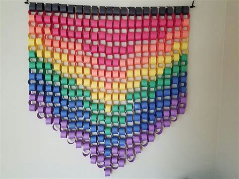 Paper Chain Rainbow wall hanging made from construction paper | Paper decorations diy ...