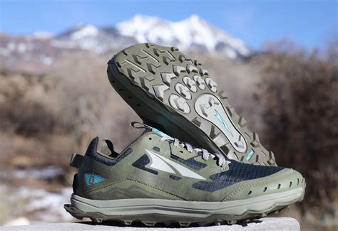 Altra Lone Peak Trail Running Shoes - EPIC Insider Review | TravelRight