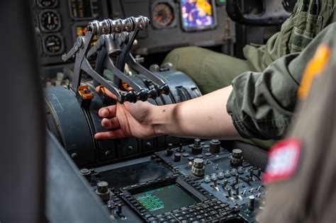 DVIDS - Images - KC-10 Refueling Training [Image 8 of 26]