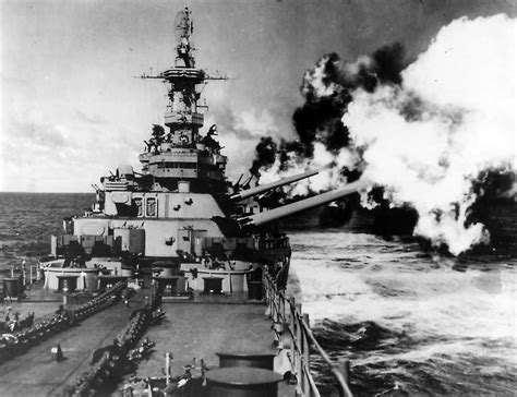 Battleship USS Missouri firing her 16 Inch guns 1945 | World War Photos