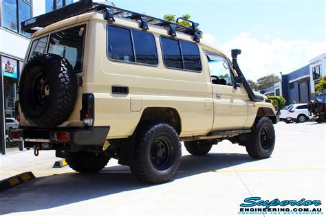 Toyota 75 Series Landcruiser Troopcarrier Beige #102875 | Superior ...