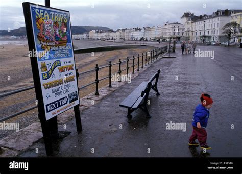 Llandudno promenade Wales Stock Photo - Alamy