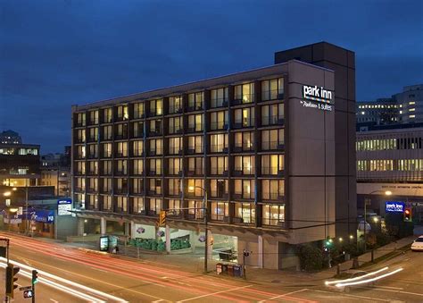 PARK INN & SUITES BY RADISSON $98 ($̶1̶3̶9̶) - Updated 2021 Prices & Hotel Reviews - Vancouver ...