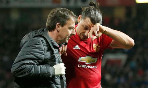 Zlatan Ibrahimovic injury revealed: Manchester United striker set for ...